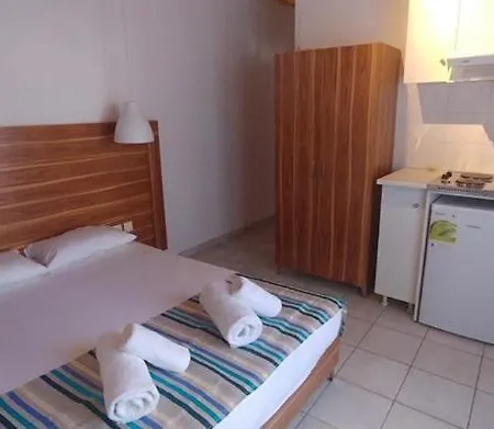 Sun Helios Garden Hotel 2*